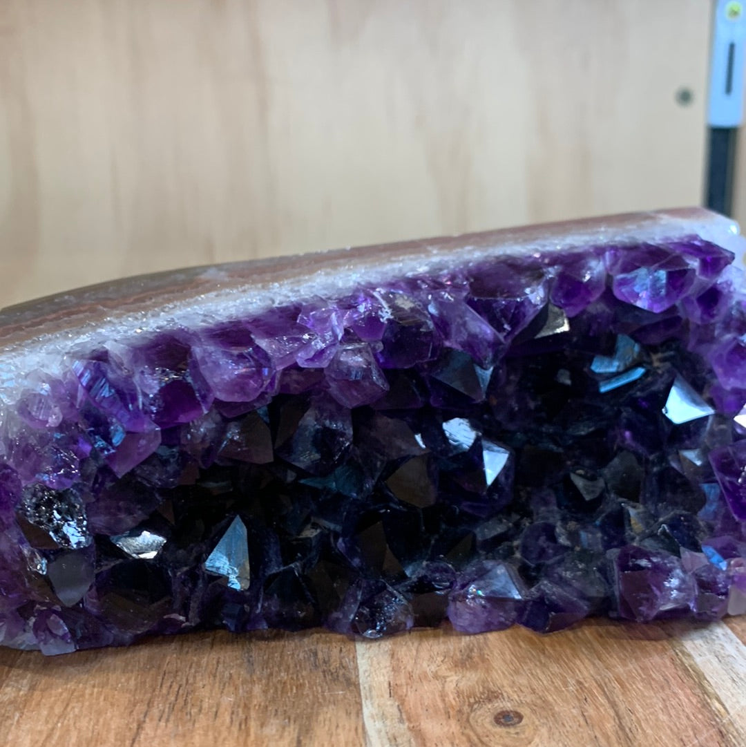 UNIQUE DARK PURPLE AMETHYST TOWER SPECIMEN