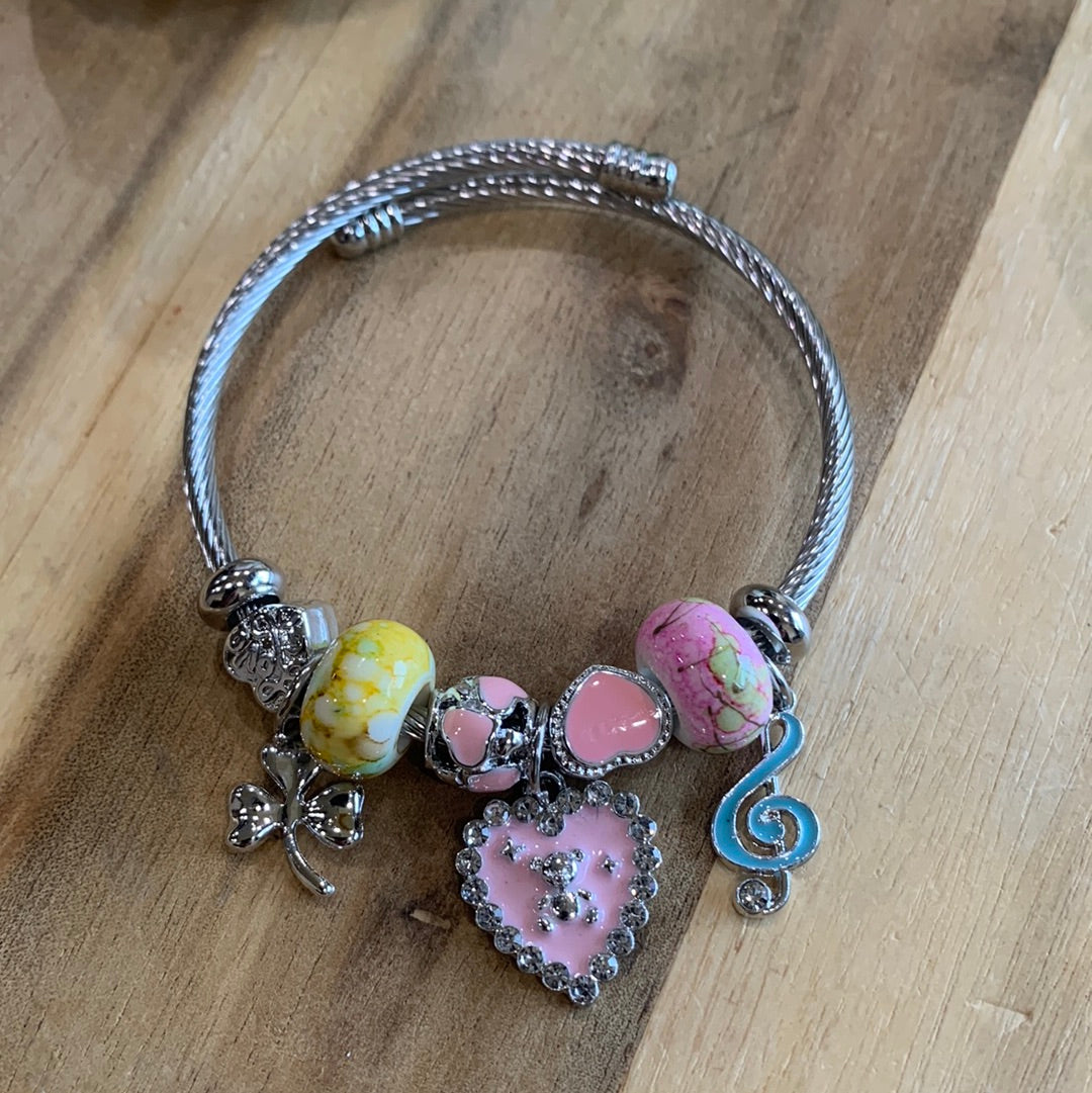 CHARM BRACLETS (NON CRYSTAL)