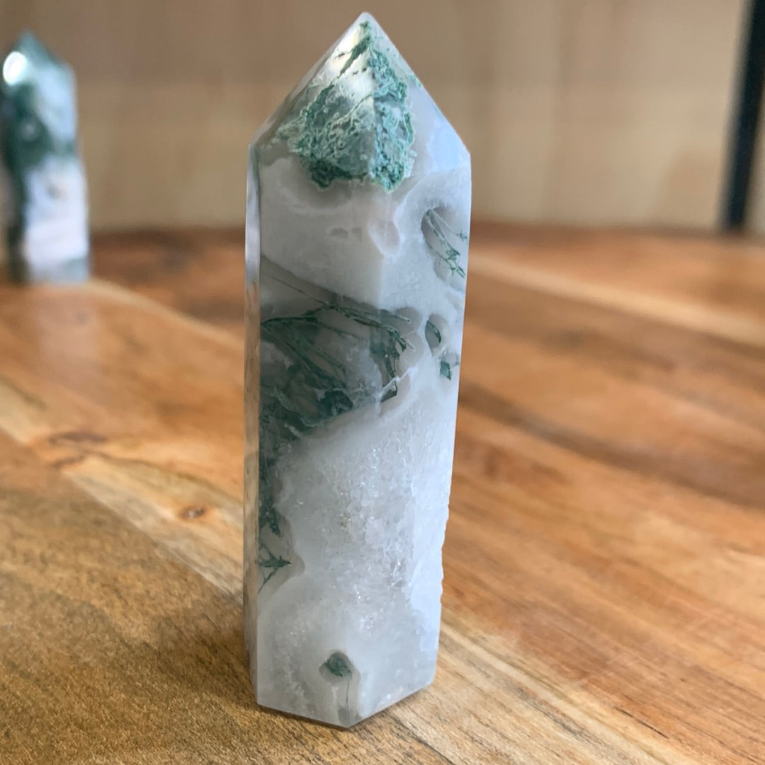 AGATE MOSS POINTS