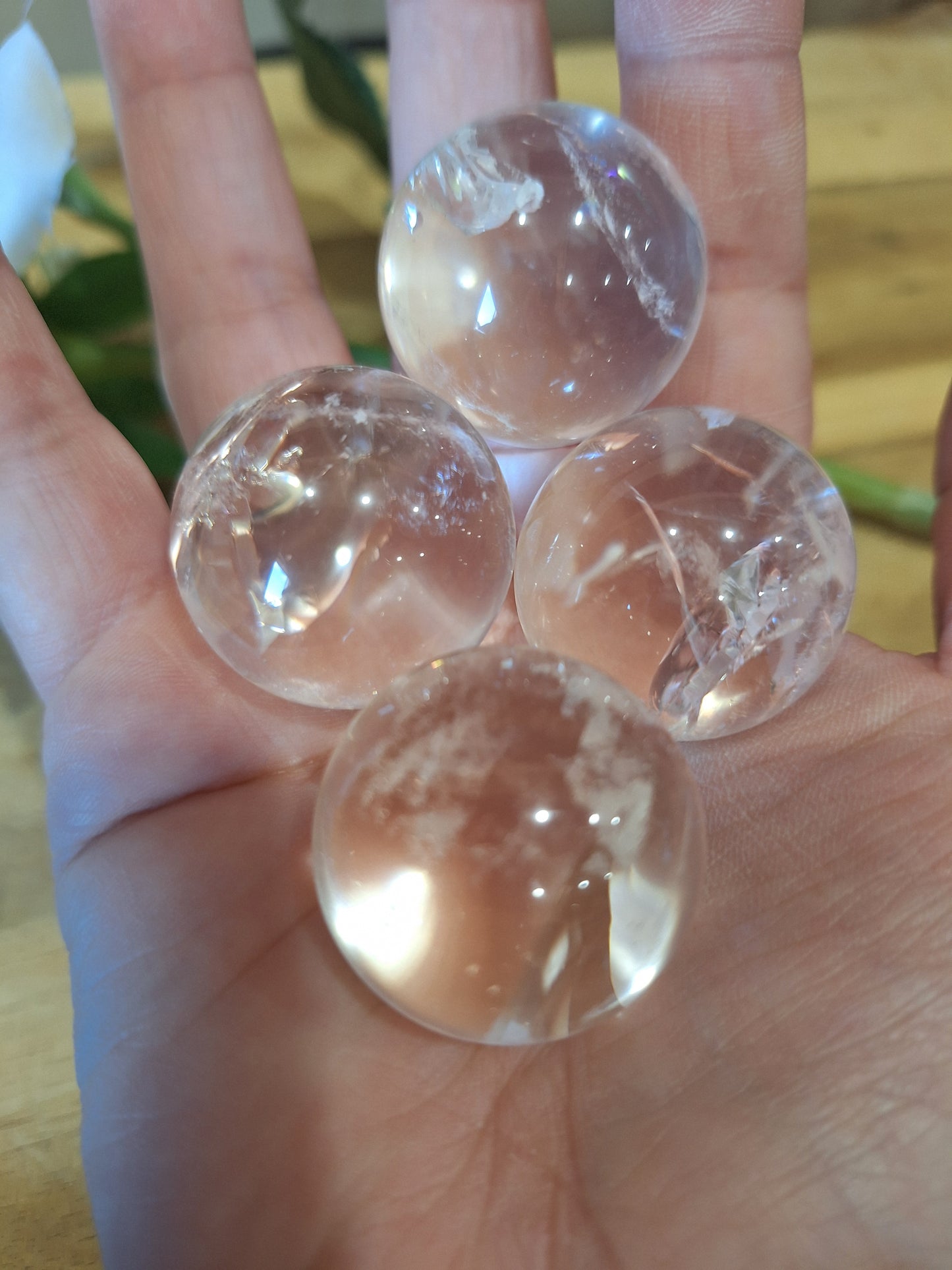 CLEAR QUARTZ SPHERES