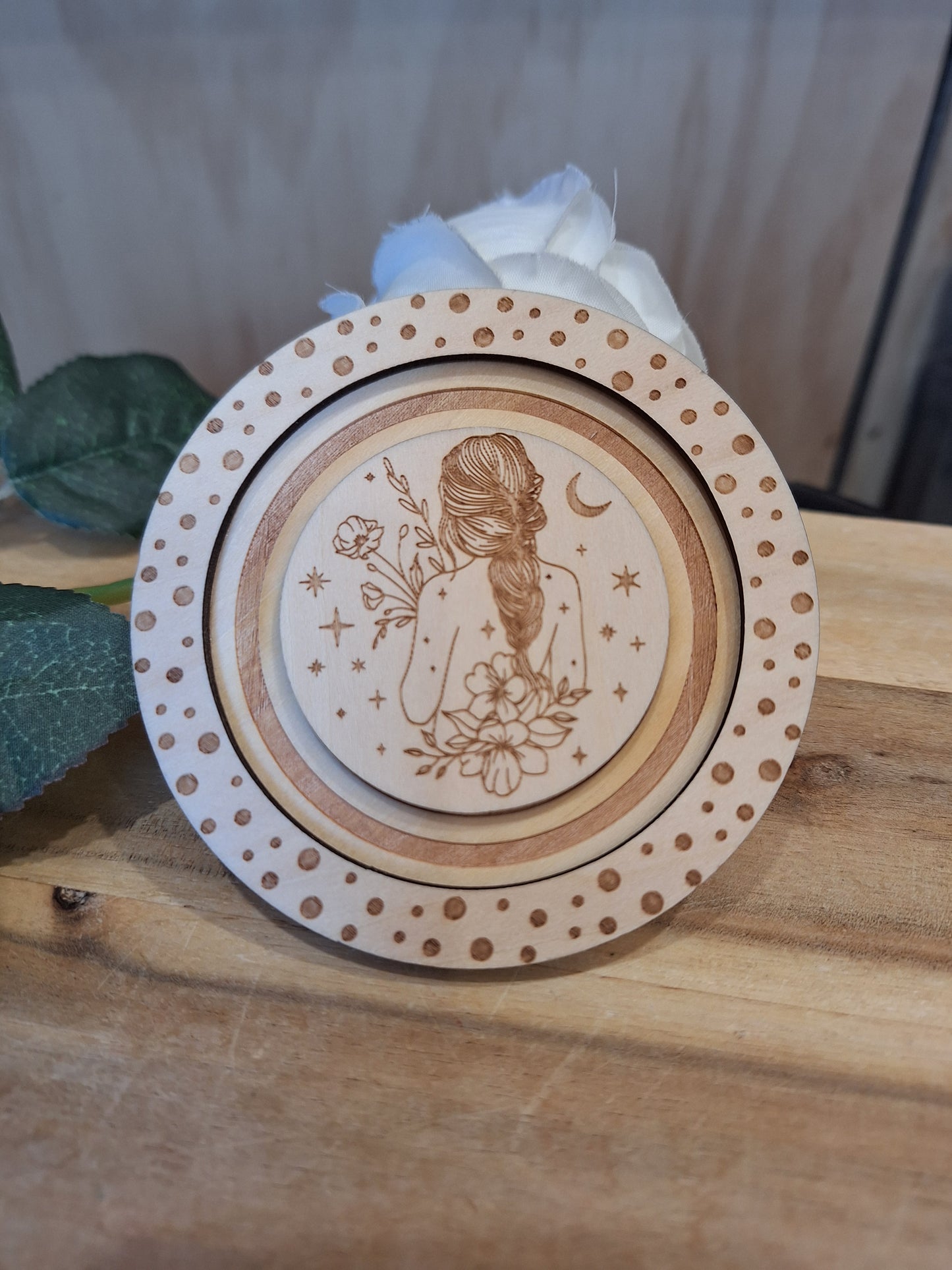 WOODEN GRID BRACELET HOLDERS