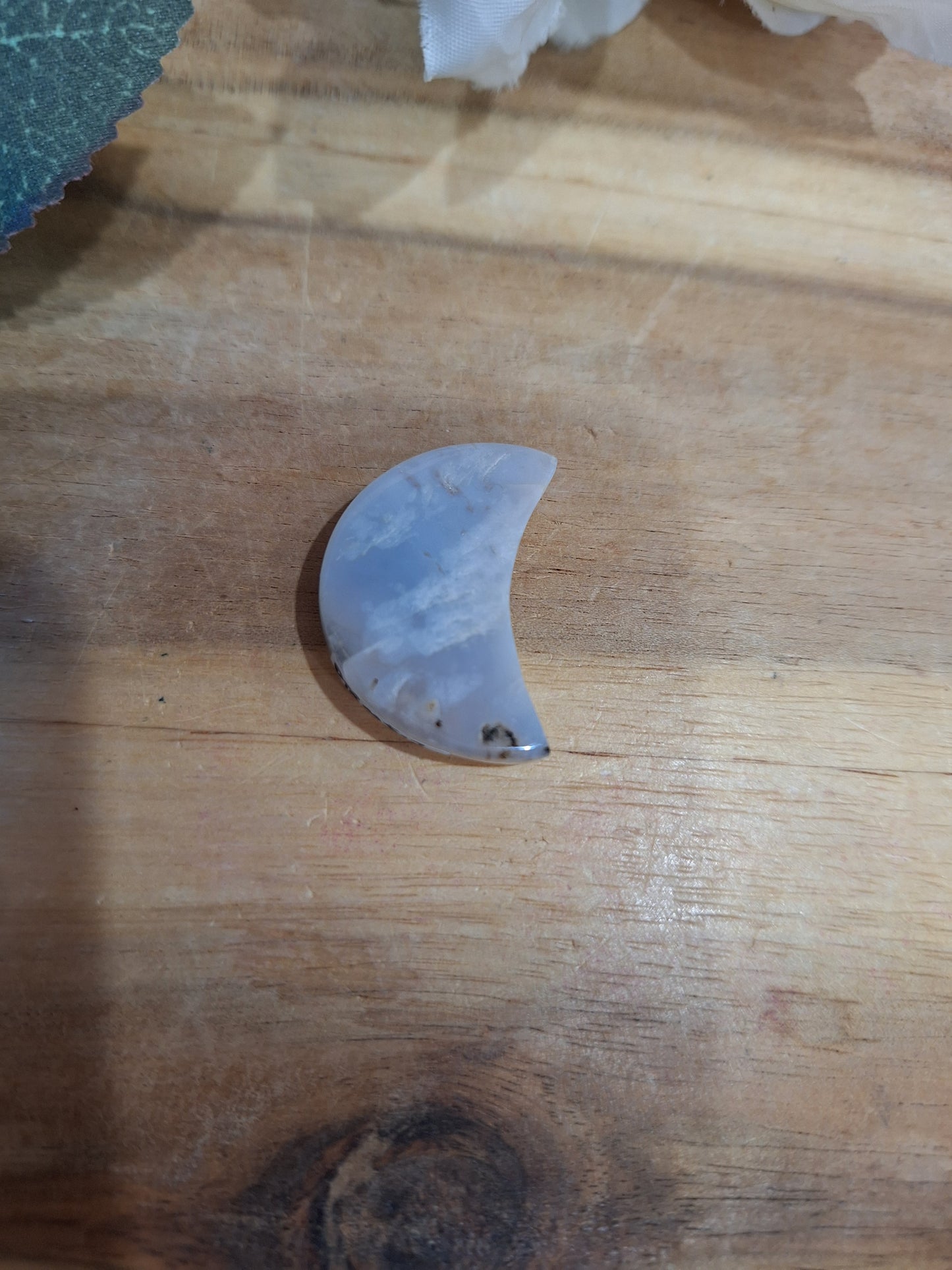 DENDRETIC AGATE MOONS