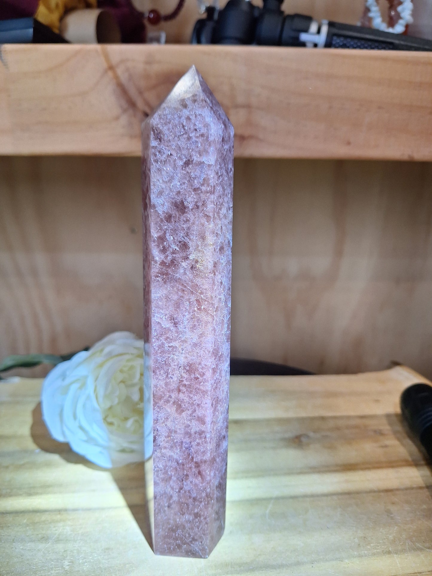 STRAWBERRY QUARTZ TOWER