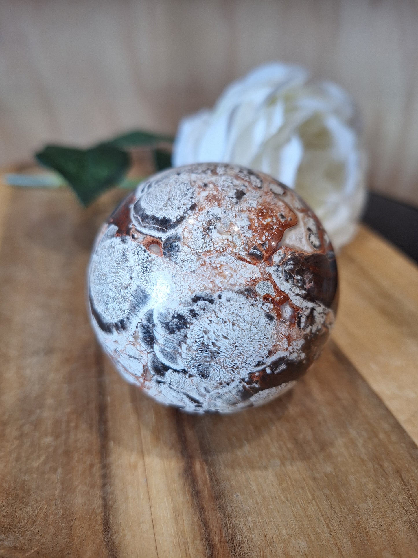 MEXICAN AGATE SPHERE (ALSO KNOWN AS CRAZY LACE)