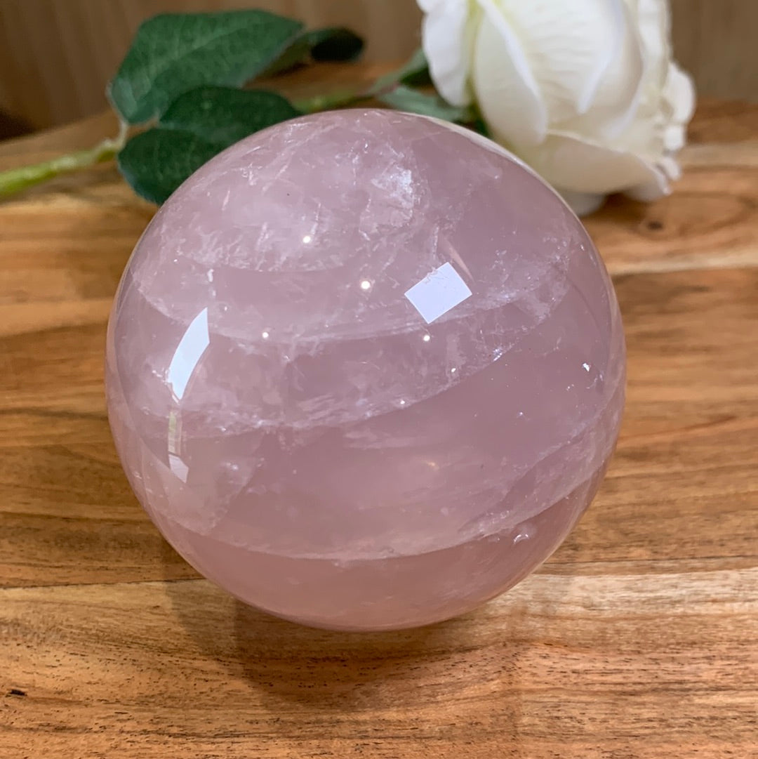 ROSE QUARTZ SPHERE (SPECIAL WTIH STAR AND DENDRETIC INSIDE)