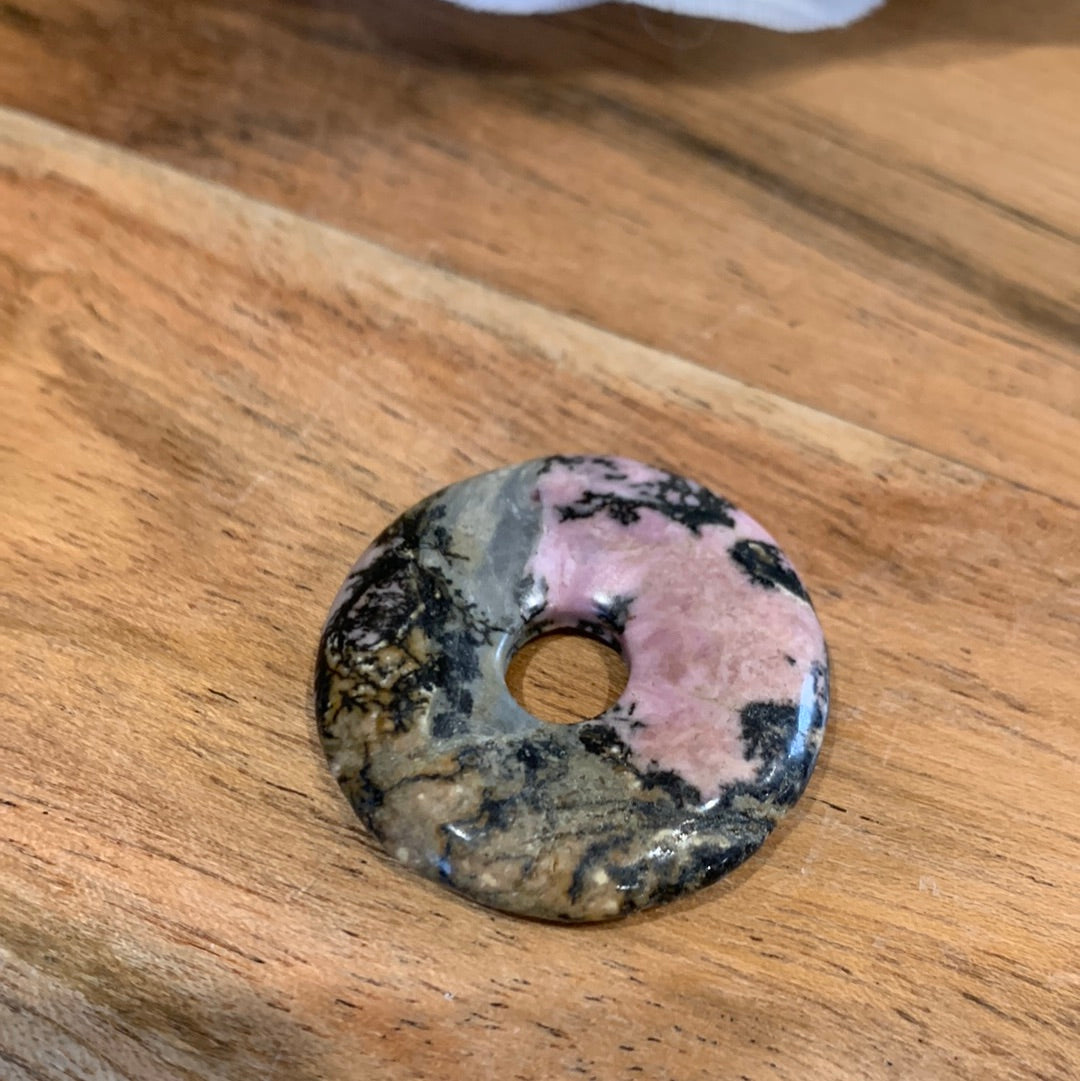 CRYSTAL DONUTS