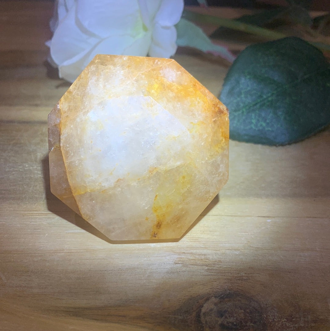 GOLDEN HEALER DIAMOND with STAND