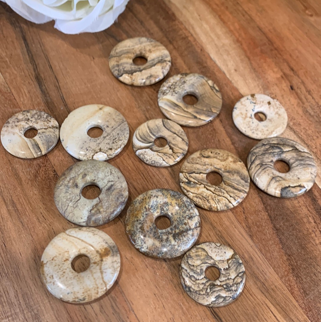 CRYSTAL DONUTS