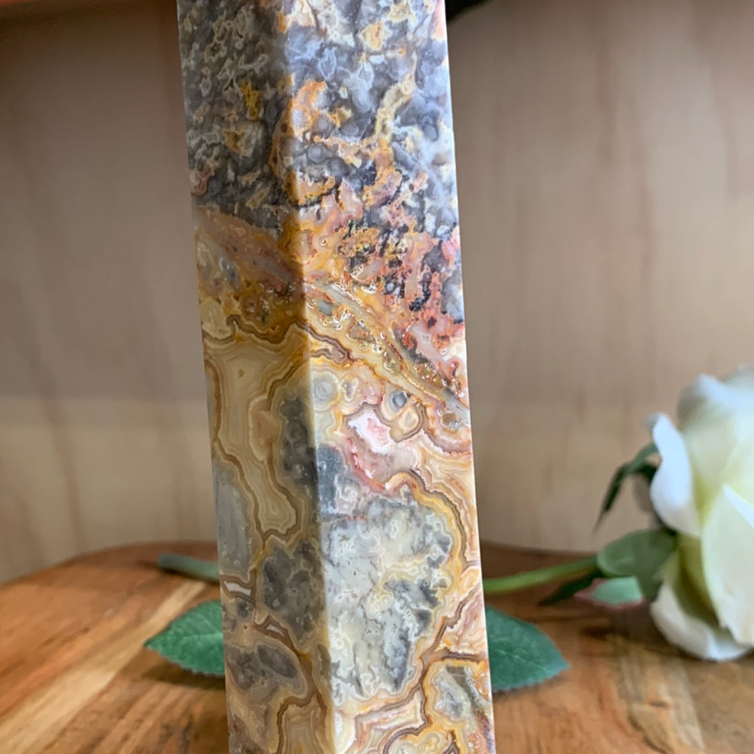 CRAZY LACE AGATE TOWER