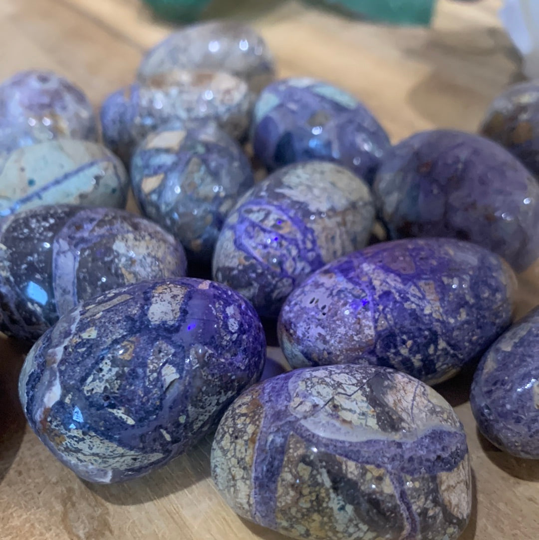 ROOT FLUORITE PALMS (SMALL)
