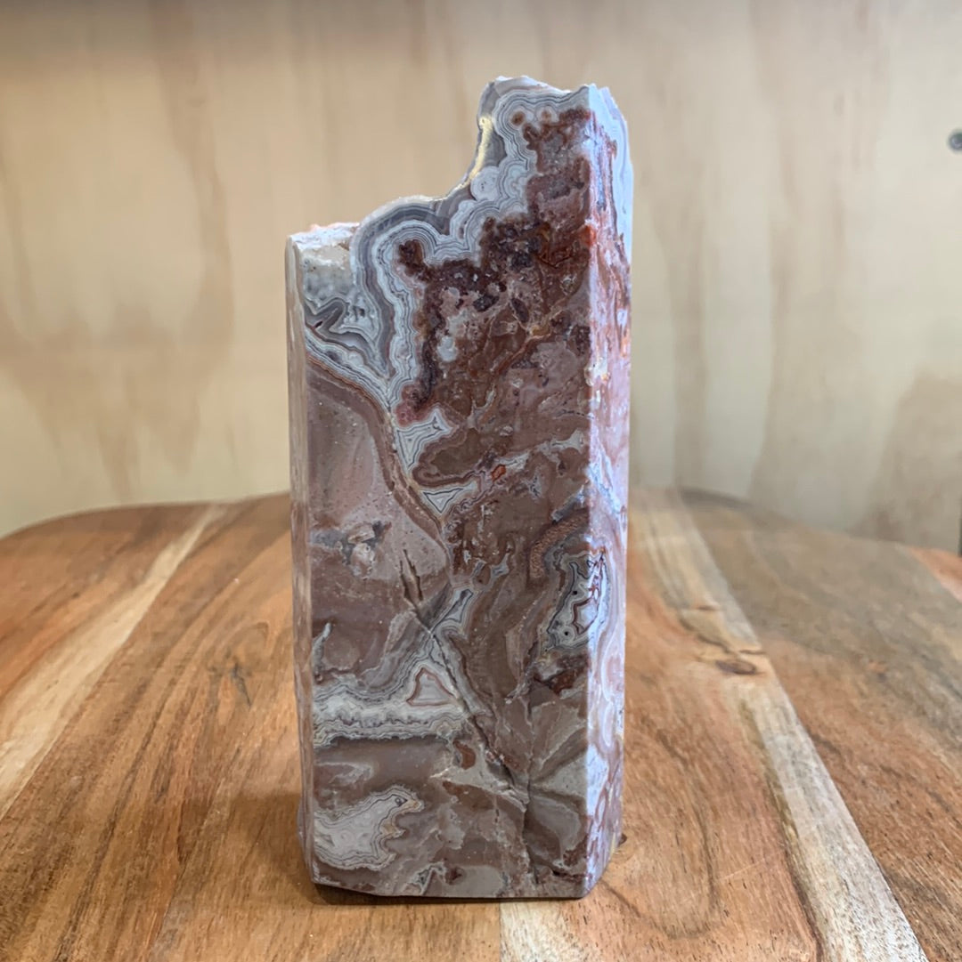 MEXICAN RED AGATE HALF TOWER