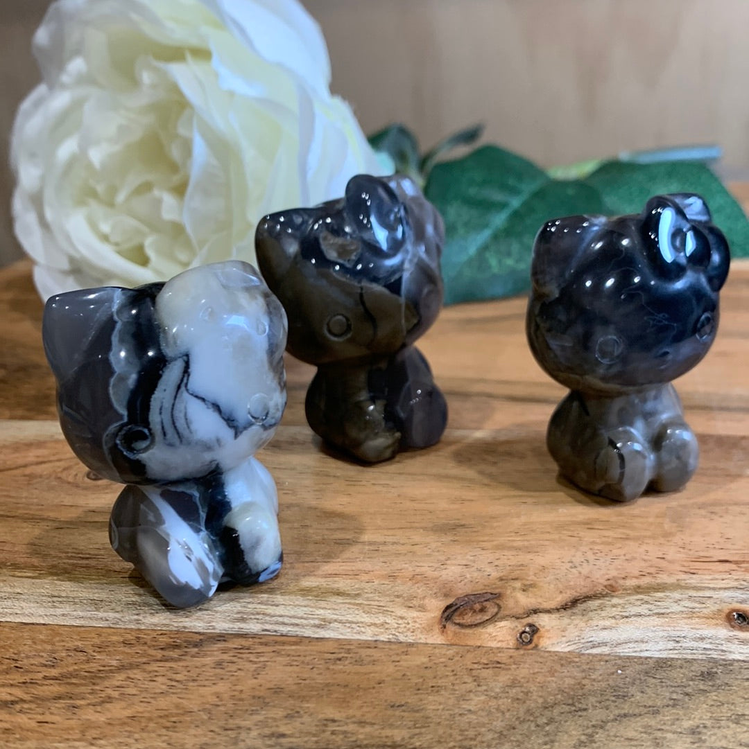 VOLCANO AGATE HELLO KITTYS