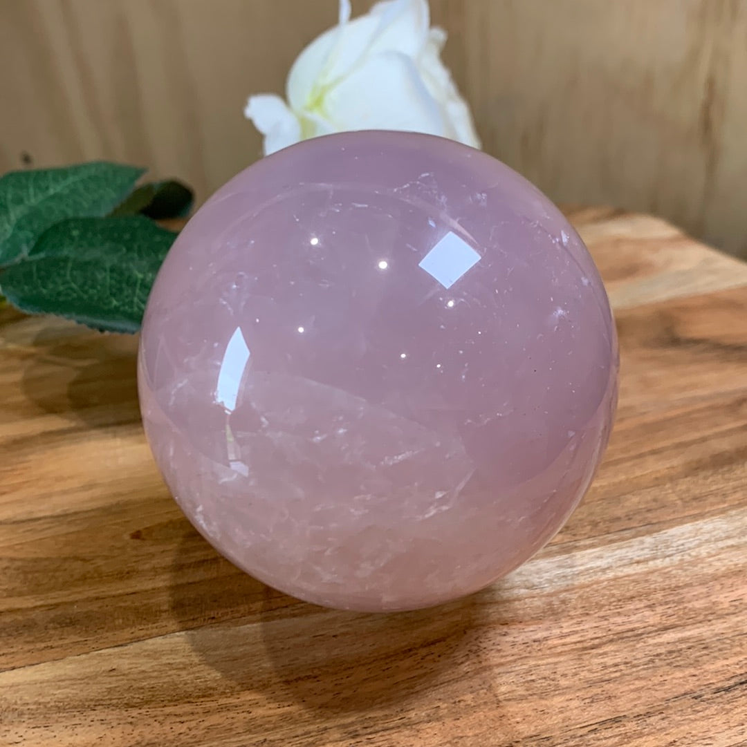 ROSE QUARTZ SPHERE (SPECIAL WTIH STAR AND DENDRETIC INSIDE)