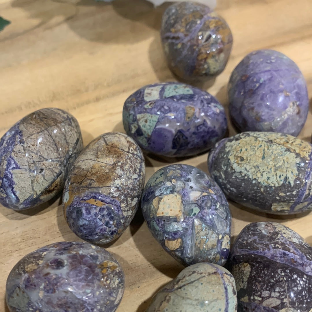 ROOT FLUORITE PALMS (SMALL)