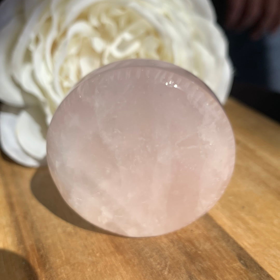 ROUND ROSE QUARTZ BOWL