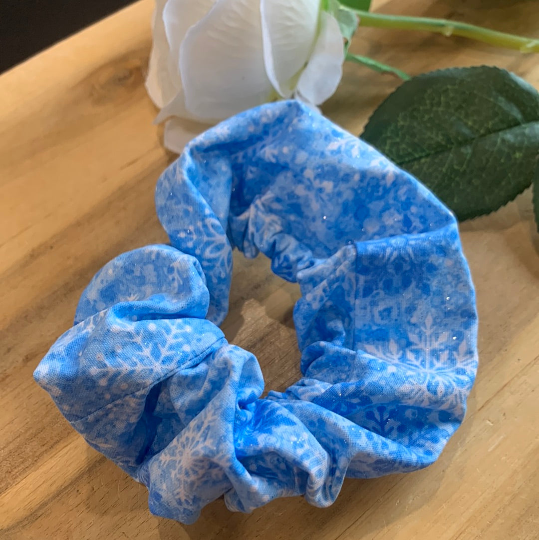 THEMED SCRUNCHIES