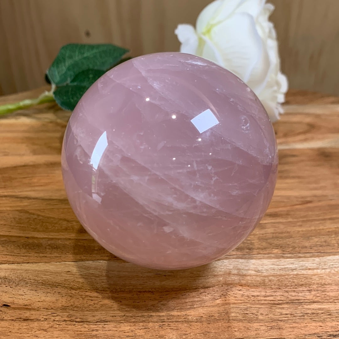 ROSE QUARTZ SPHERE (SPECIAL WTIH STAR AND DENDRETIC INSIDE)