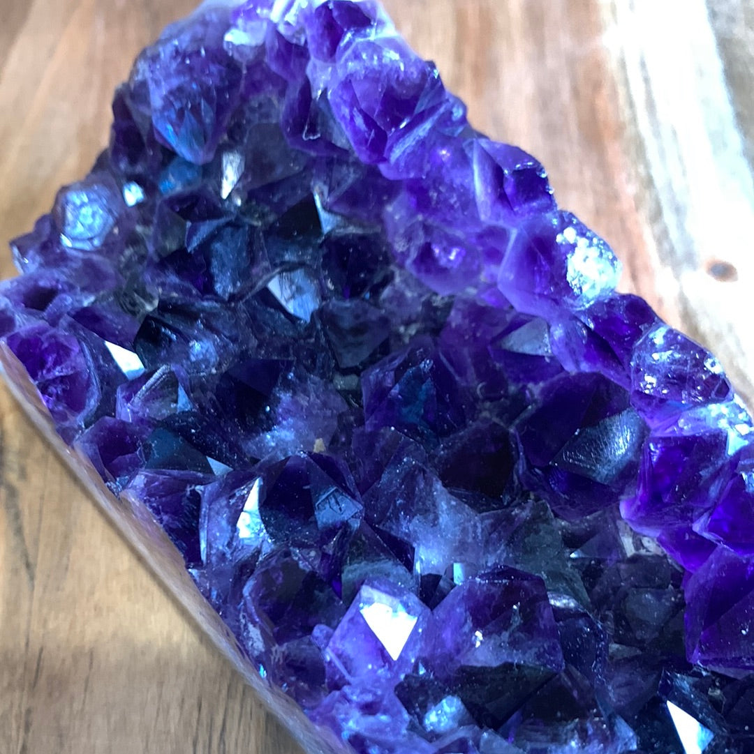 UNIQUE DARK PURPLE AMETHYST TOWER SPECIMEN