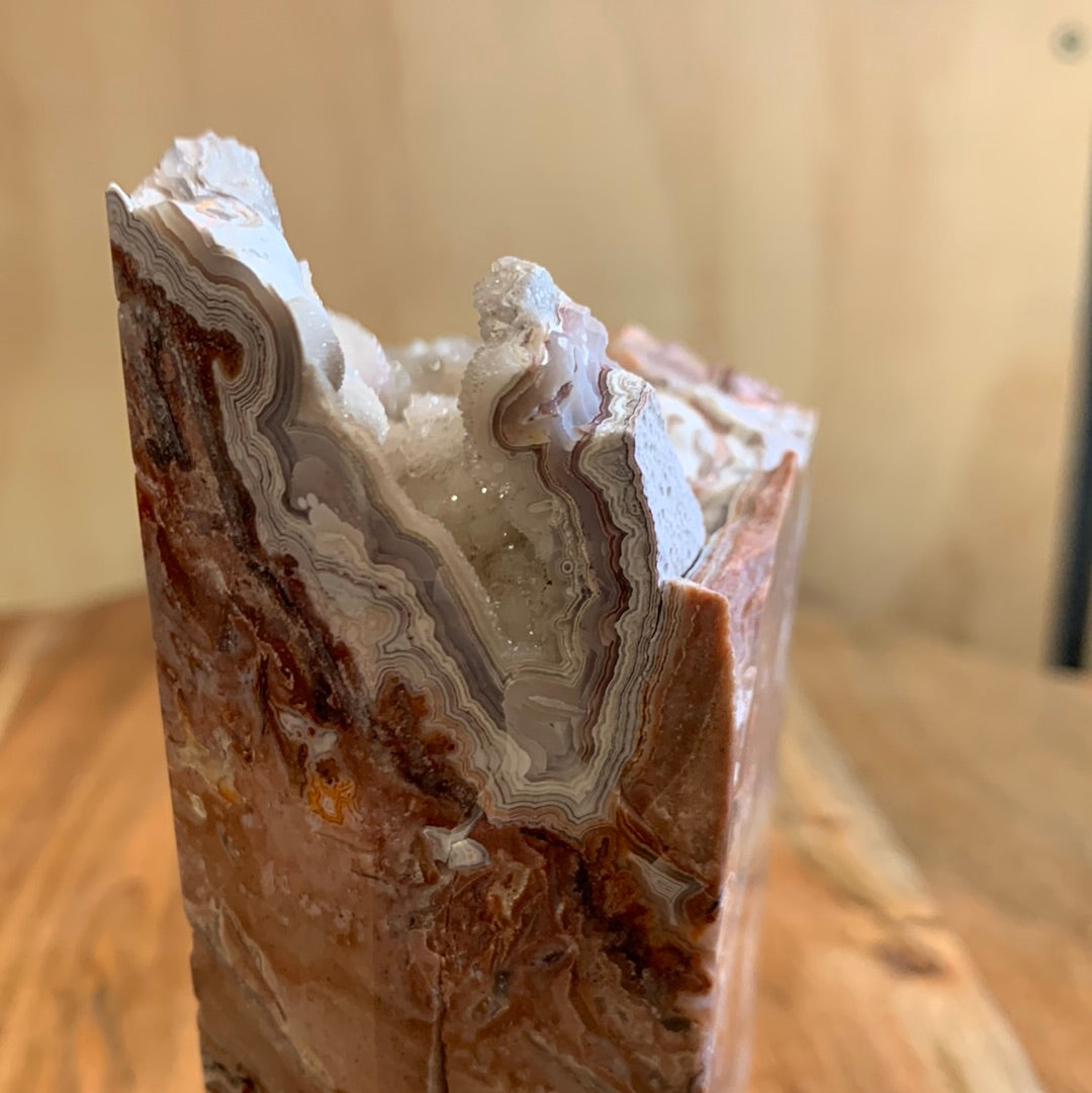 MEXICAN RED AGATE HALF TOWER