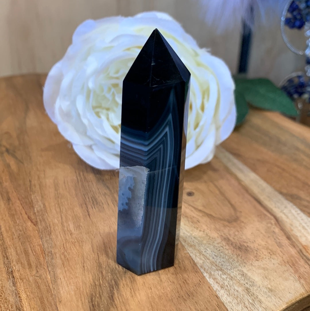 BLACK AGATE POINTS
