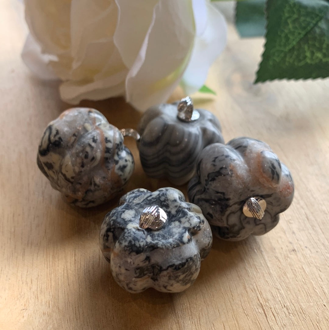 CRYSTAL PUMPKINS (MED)