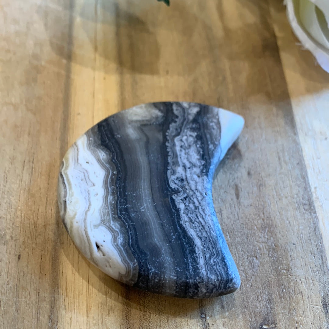 BLACK AGATE MOON