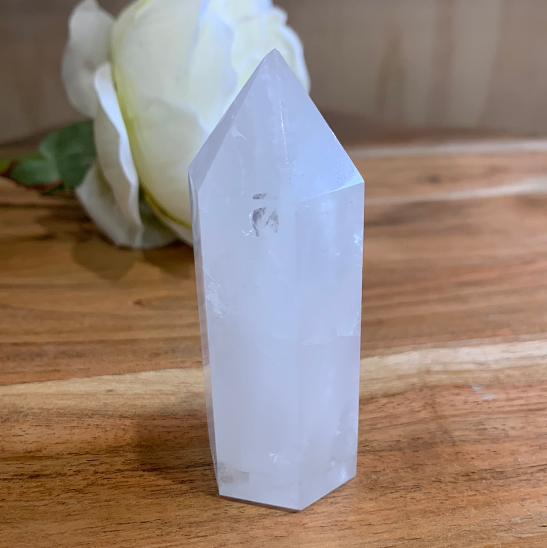 CLEAR QUARTZ POINT (SMALL)