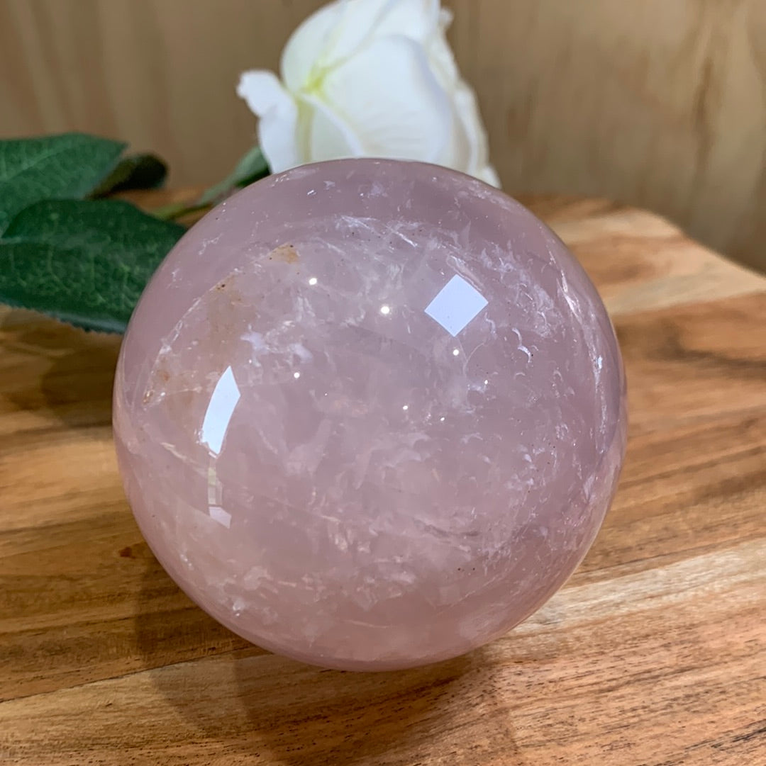 ROSE QUARTZ SPHERE (SPECIAL WTIH STAR AND DENDRETIC INSIDE)