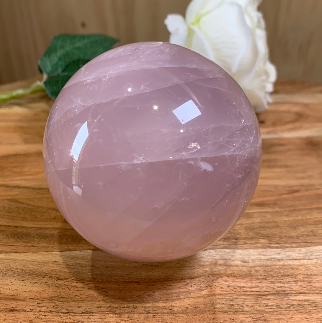 ROSE QUARTZ SPHERE (SPECIAL WTIH STAR AND DENDRETIC INSIDE)