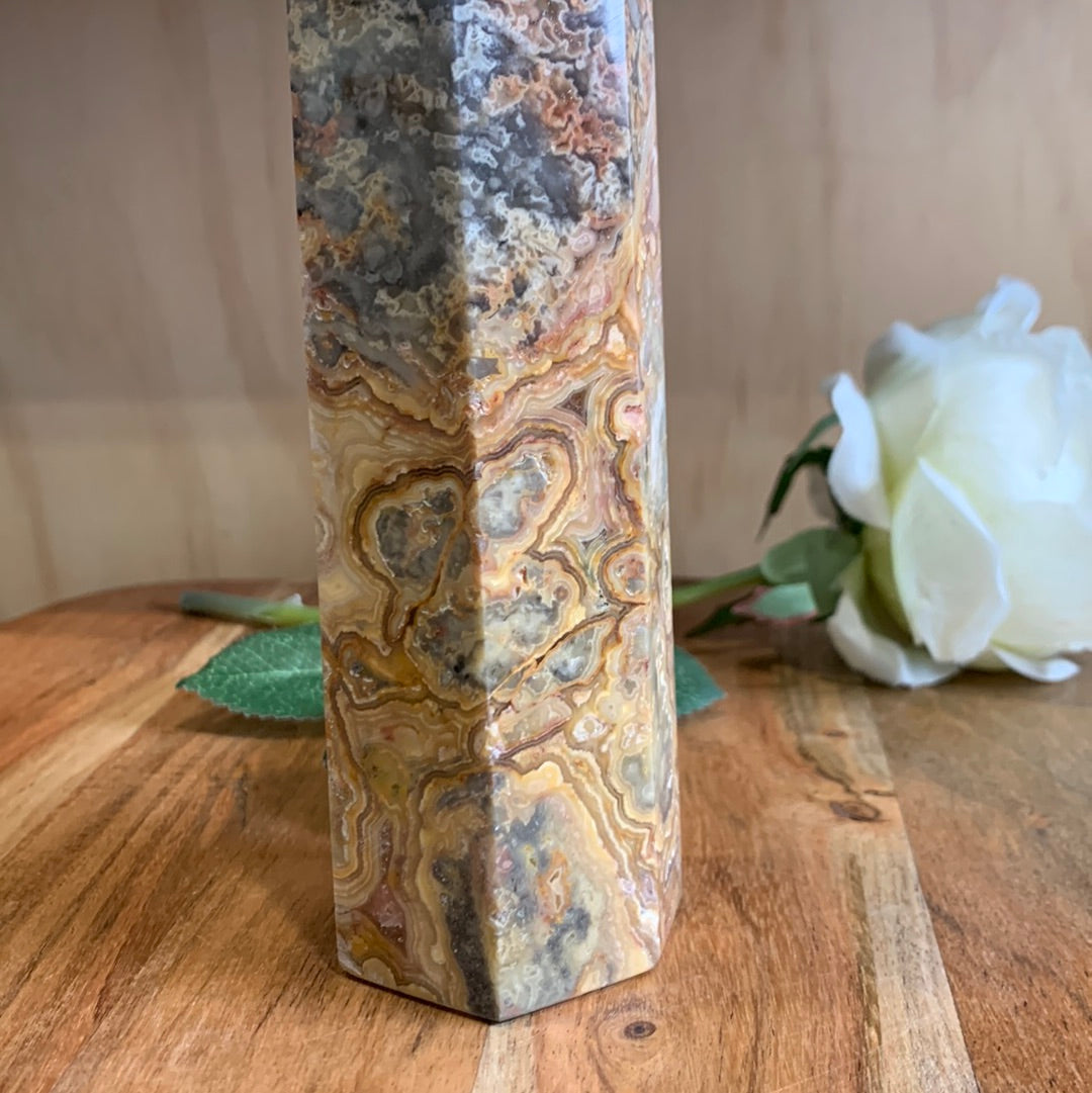 CRAZY LACE AGATE TOWER