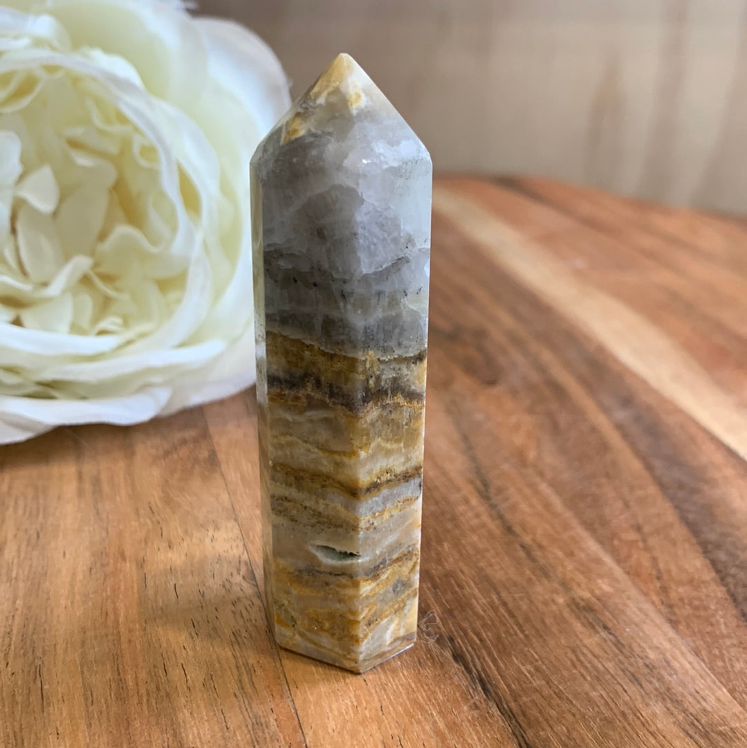 AUSTRALIAN CRAZY LACE AGATE POINTS