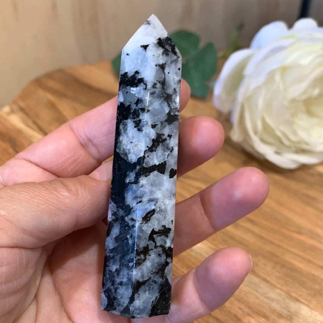 RAINBOW MOONSTONE POINTS