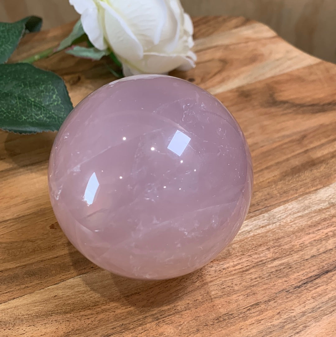 ROSE QUARTZ SPHERE (SPECIAL WTIH STAR AND DENDRETIC INSIDE)