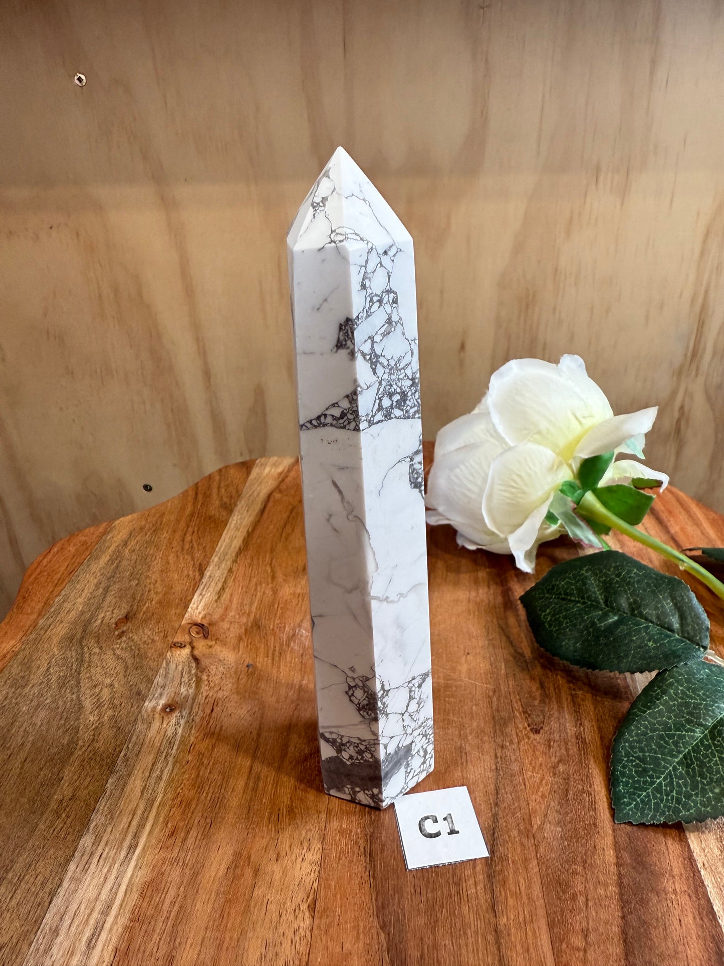 HOWLITE TOWERS