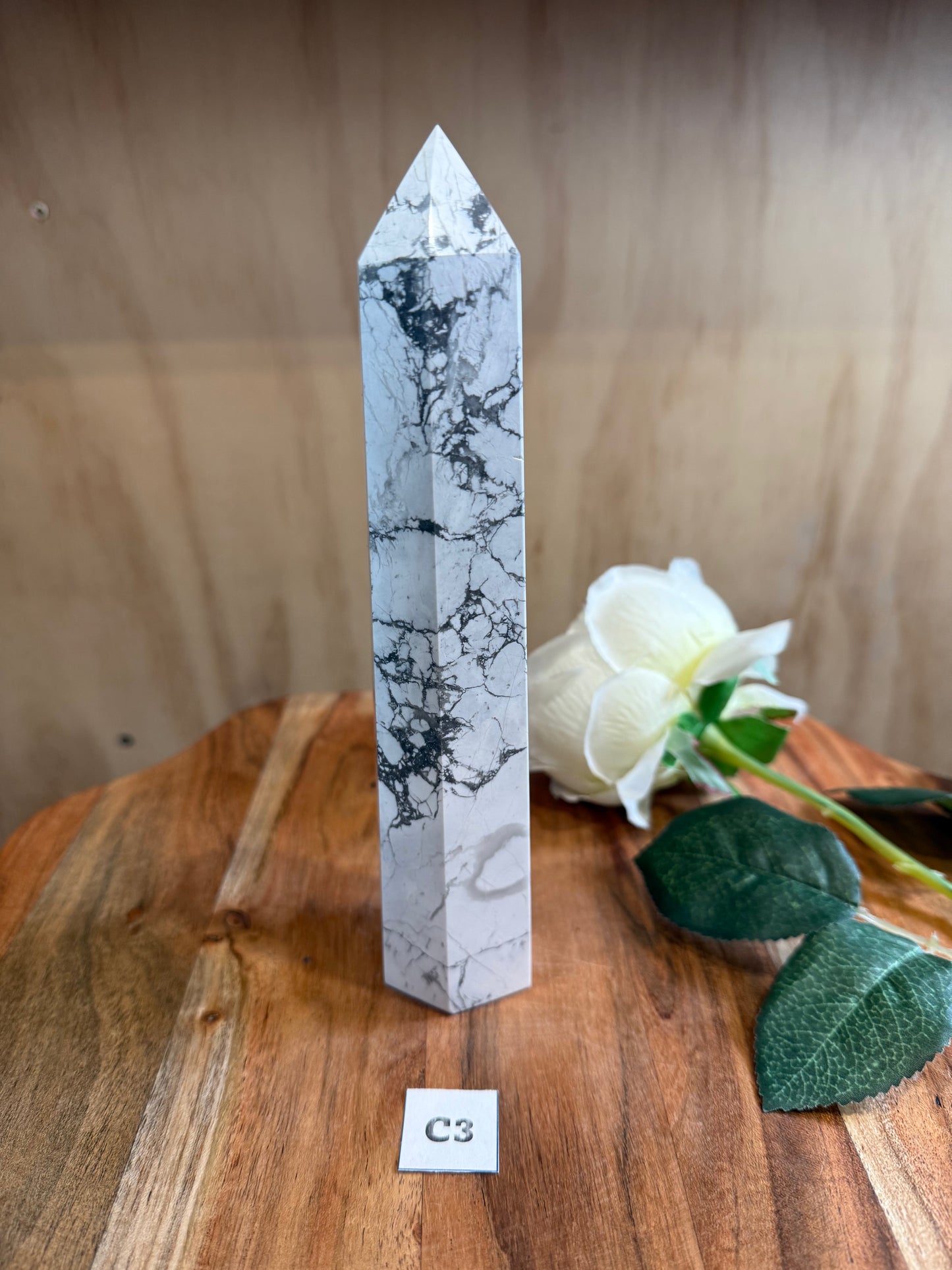 HOWLITE TOWERS