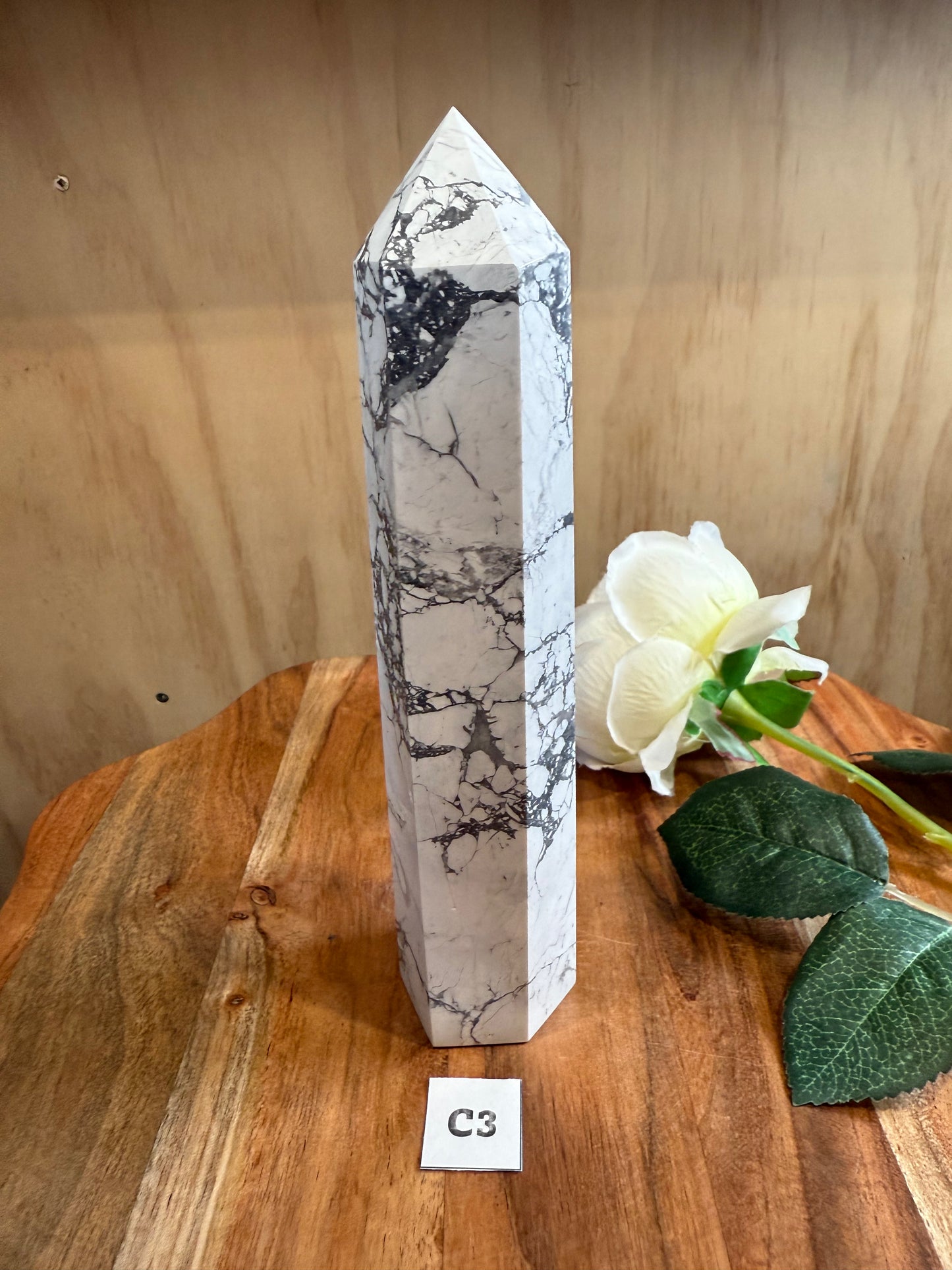 HOWLITE TOWERS