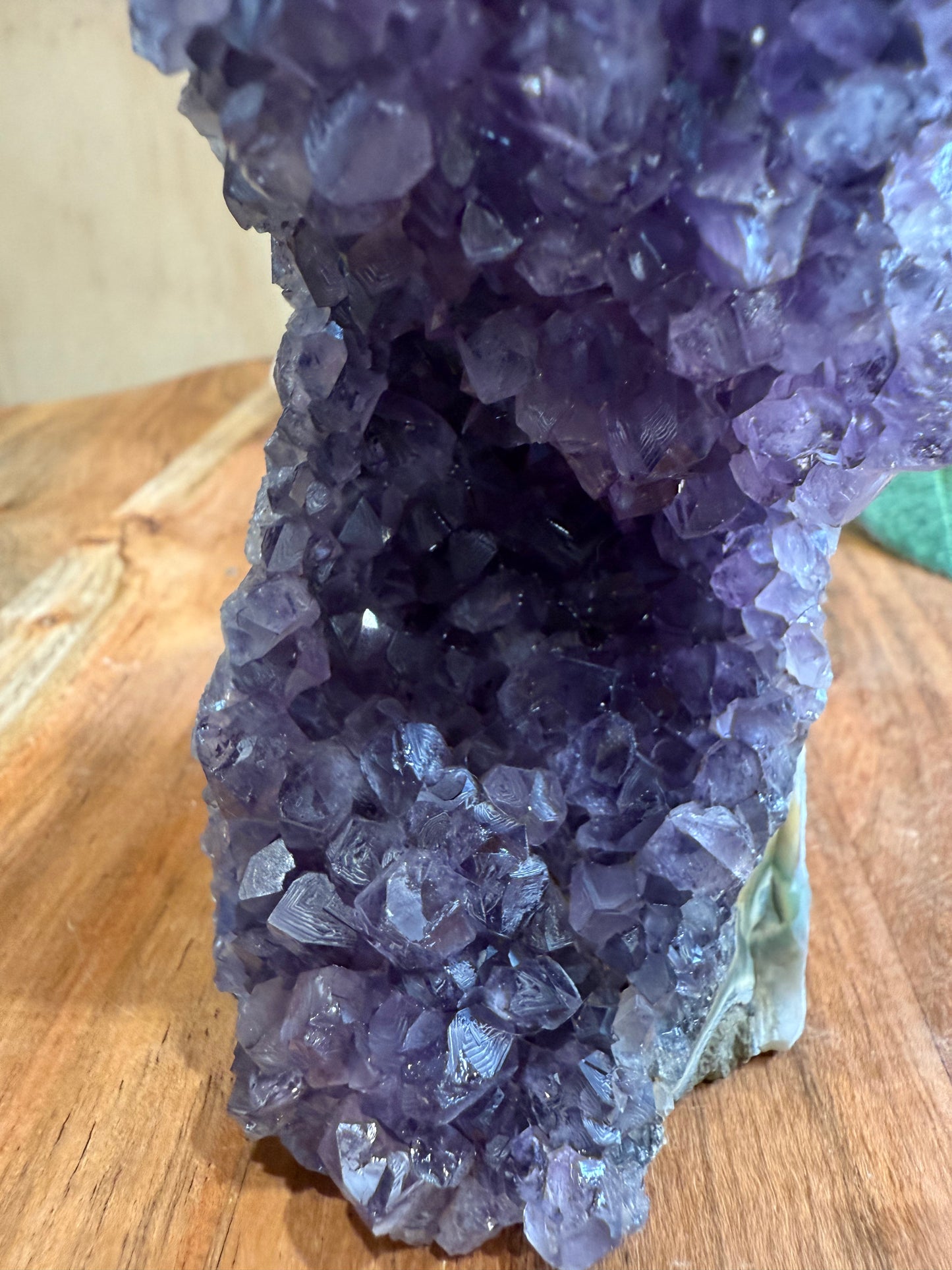 AMETHYST CLUSTER