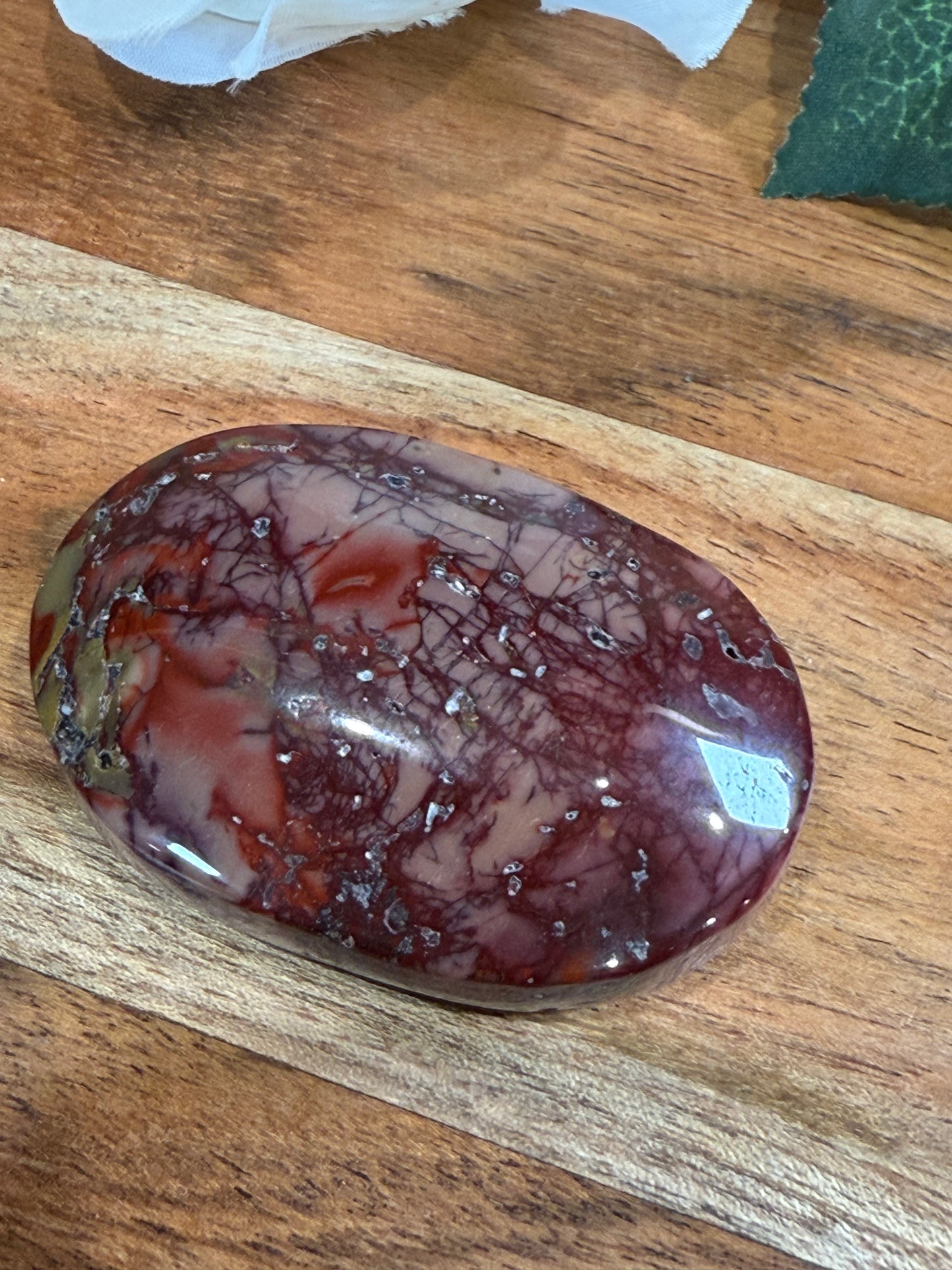PALM STONES (MEDIUM & LARGE)