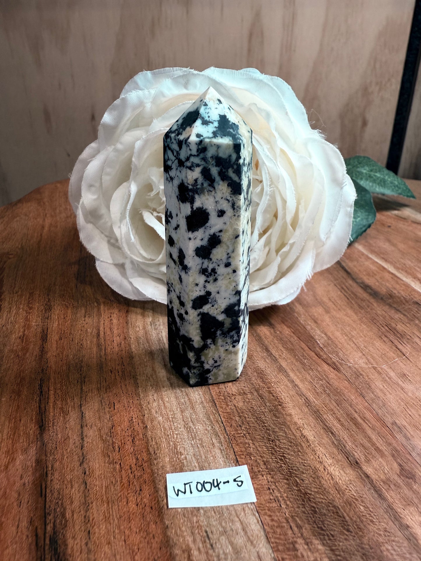 PERUVIAN SERPENTINE POINTS