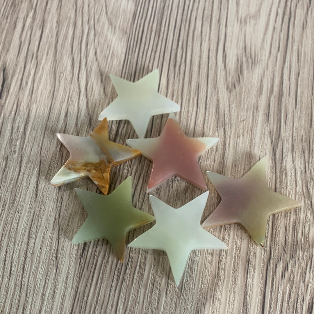 GREEN BANDED ONYX STARS (SMALL)