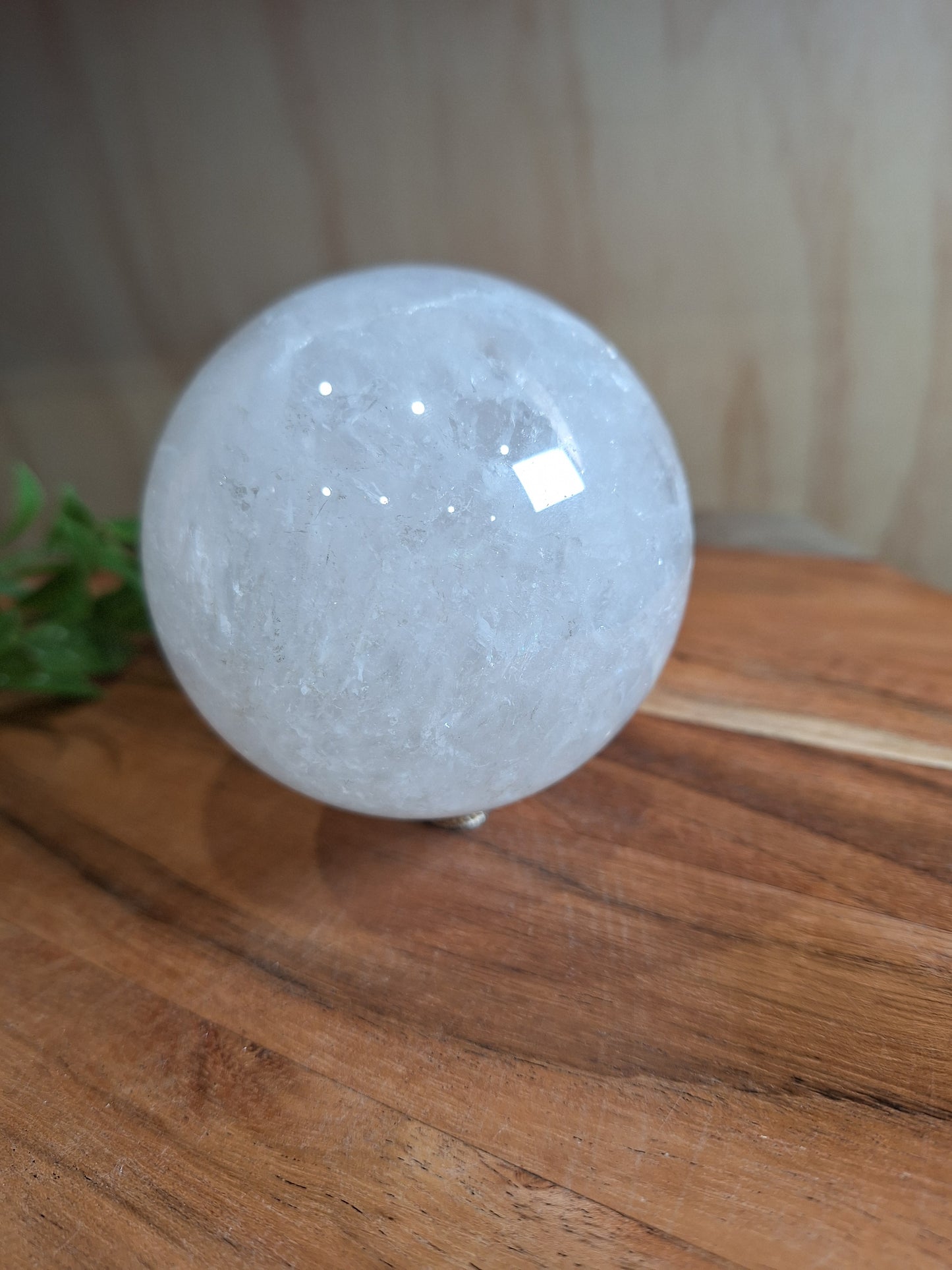 CLEAR QUARTZ SPHERE