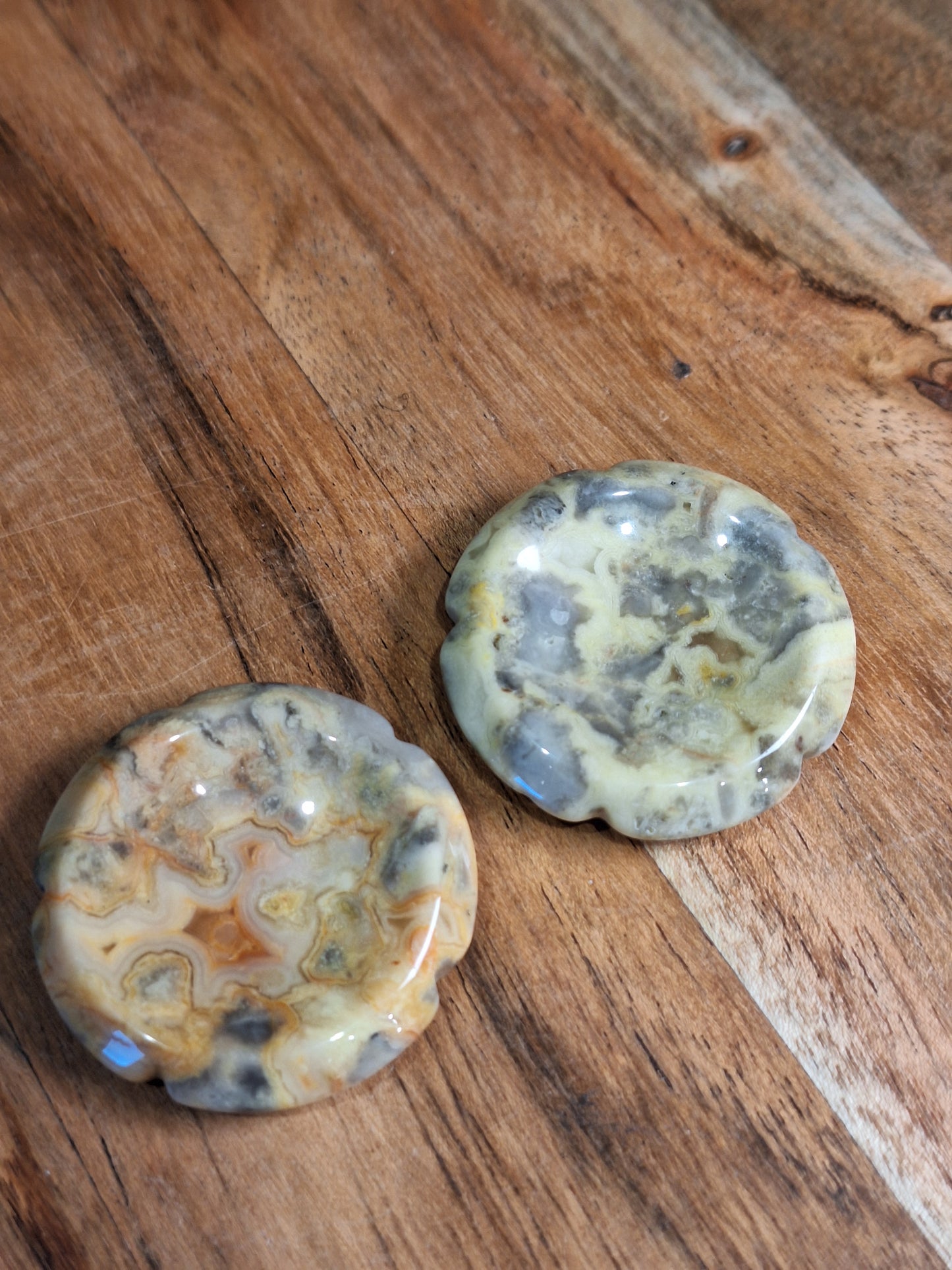 MINI BOWLS THAT COULD BE USED FOR SPHERE HOLDERS OR WORRY STONES