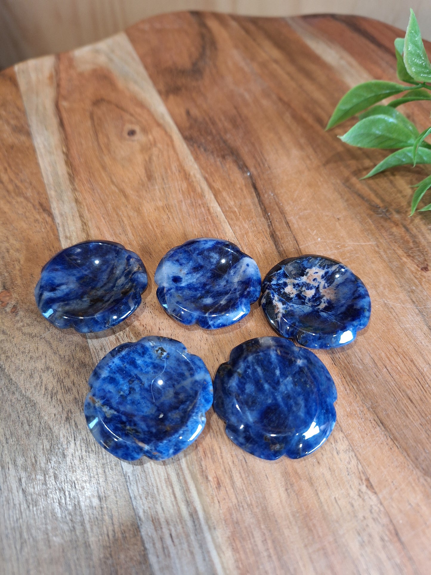 MINI BOWLS THAT COULD BE USED FOR SPHERE HOLDERS OR WORRY STONES