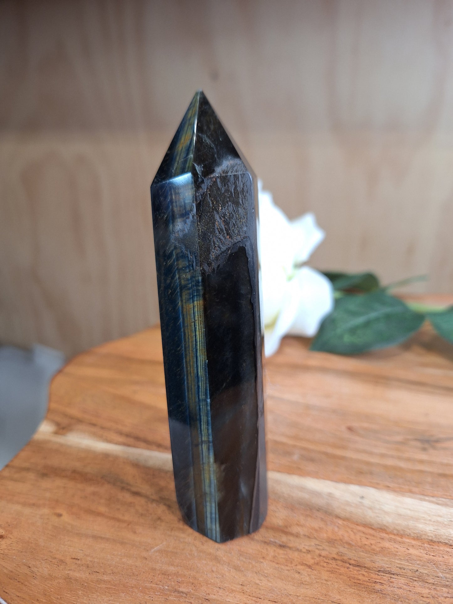 BLUE TIGERS EYE POINTS