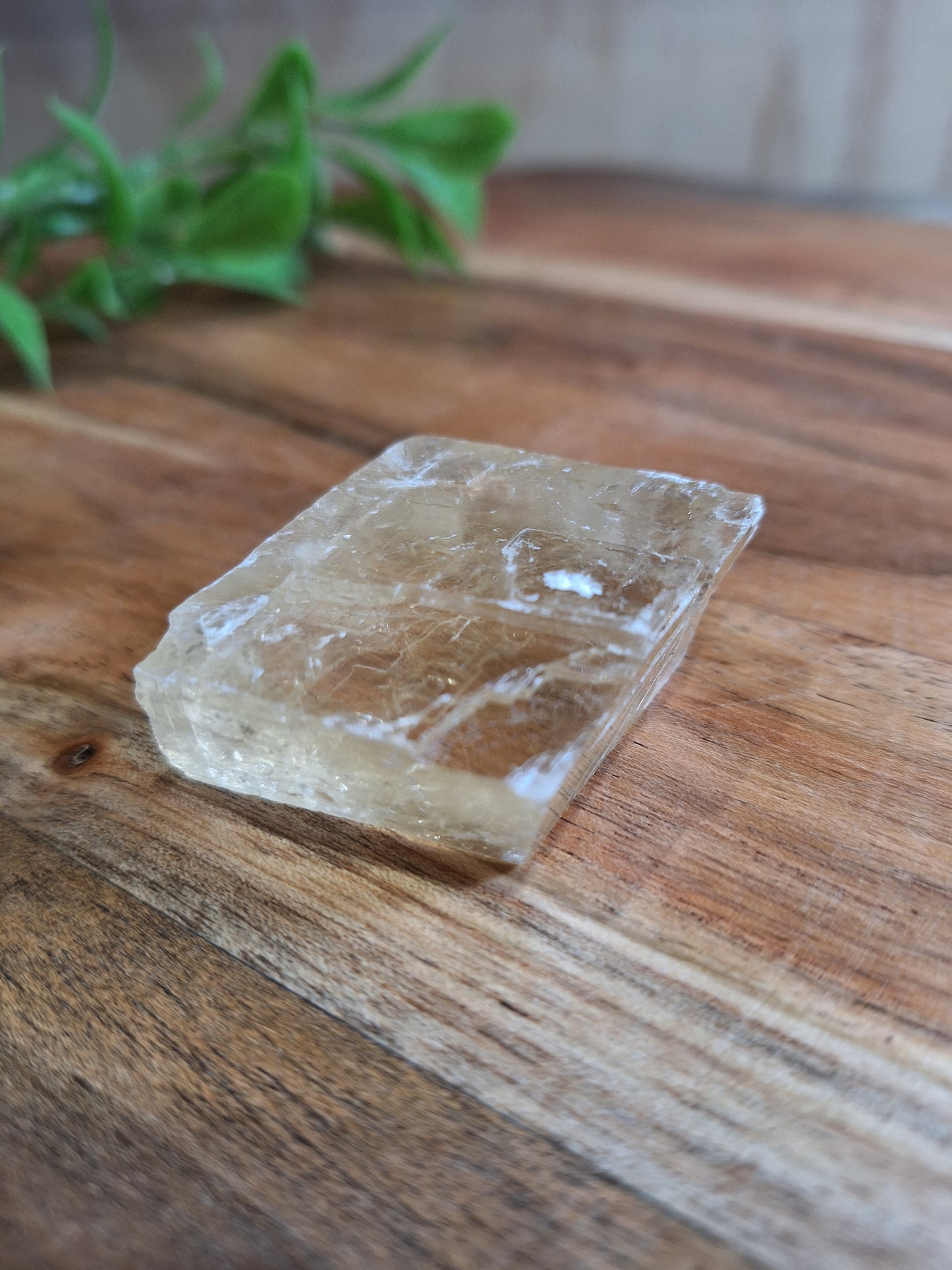 HONEY CALCITE RAW