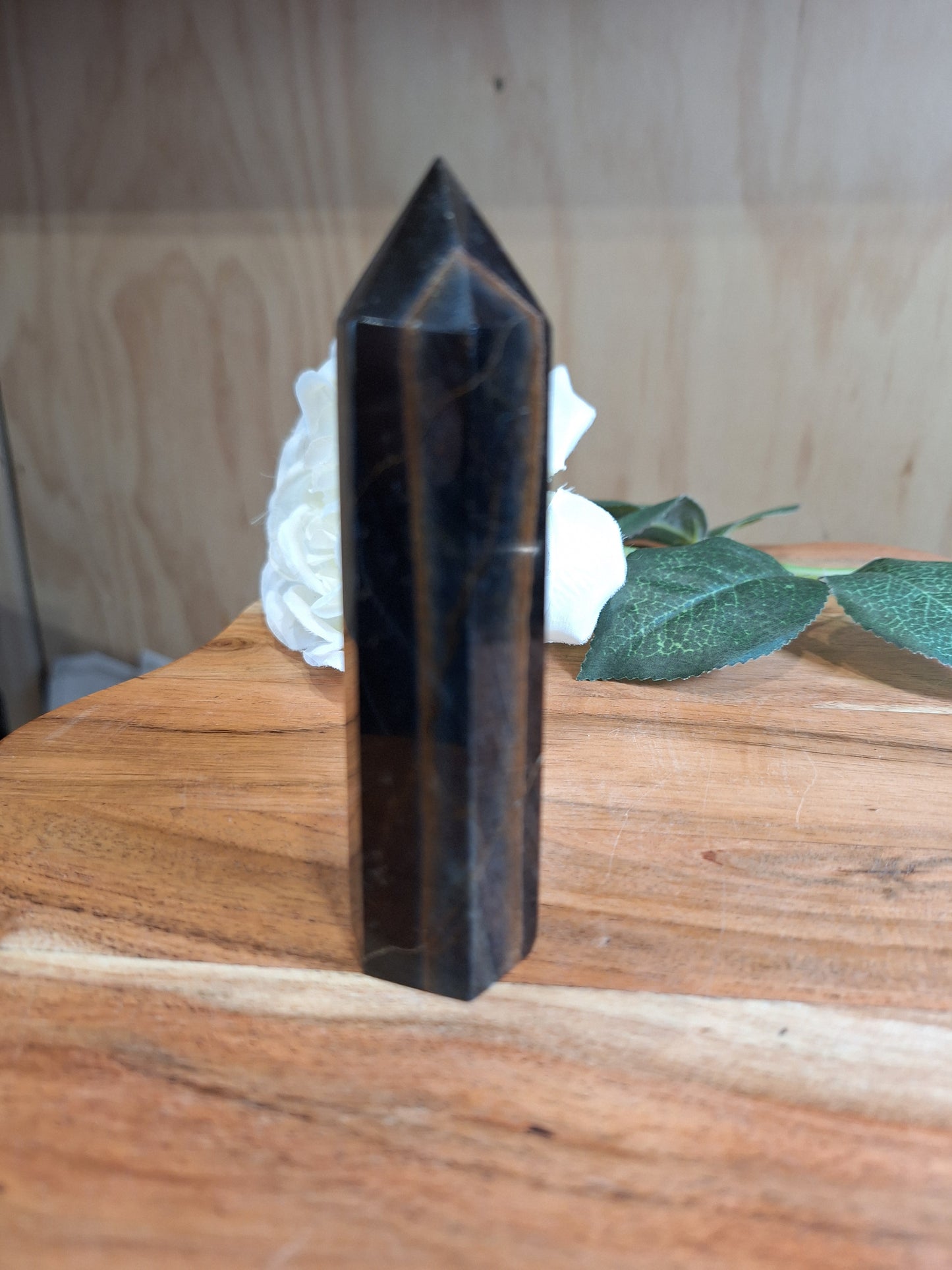 BLUE TIGERS EYE POINTS