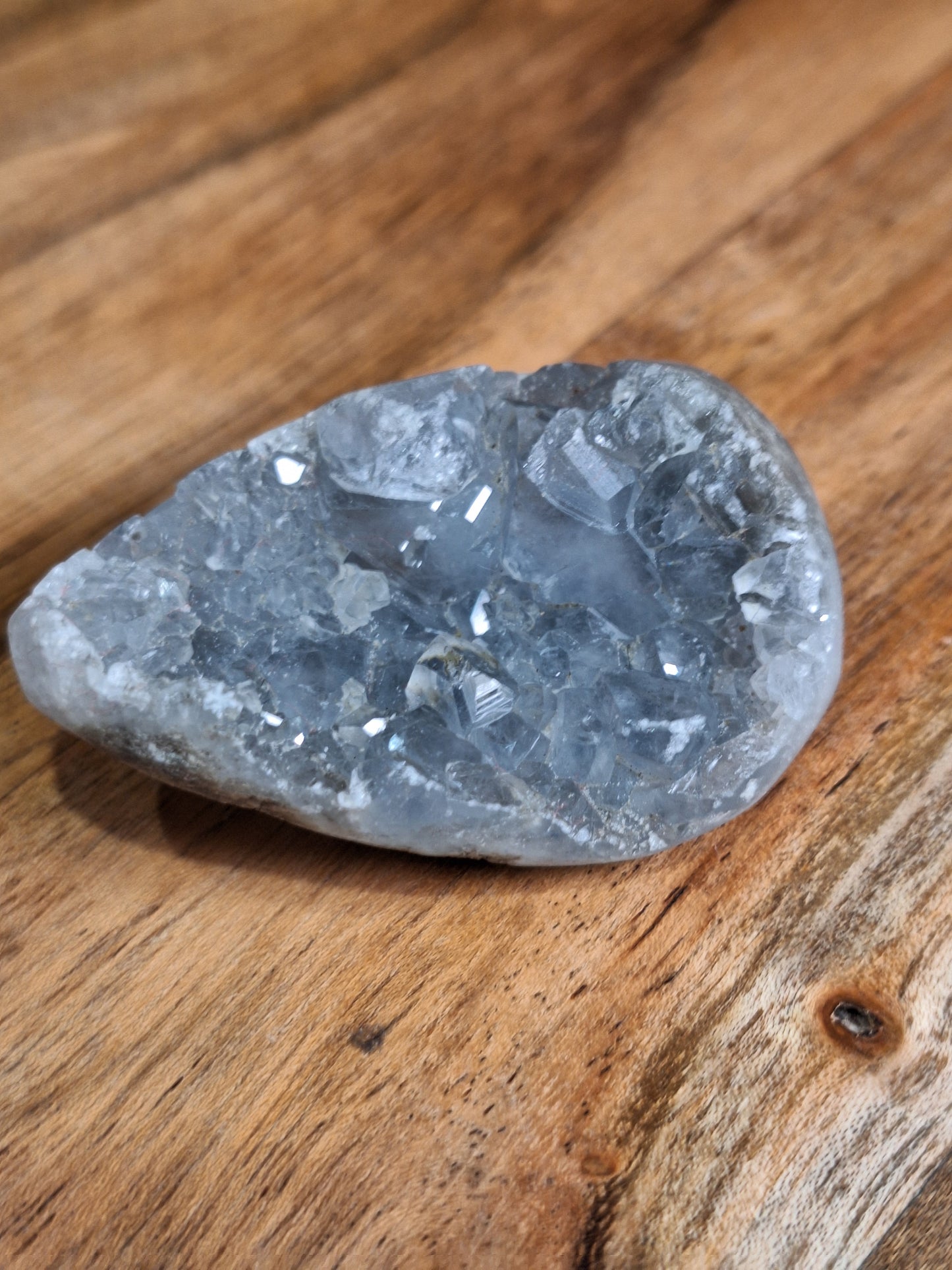 CELESTITE EGG (SMALL)