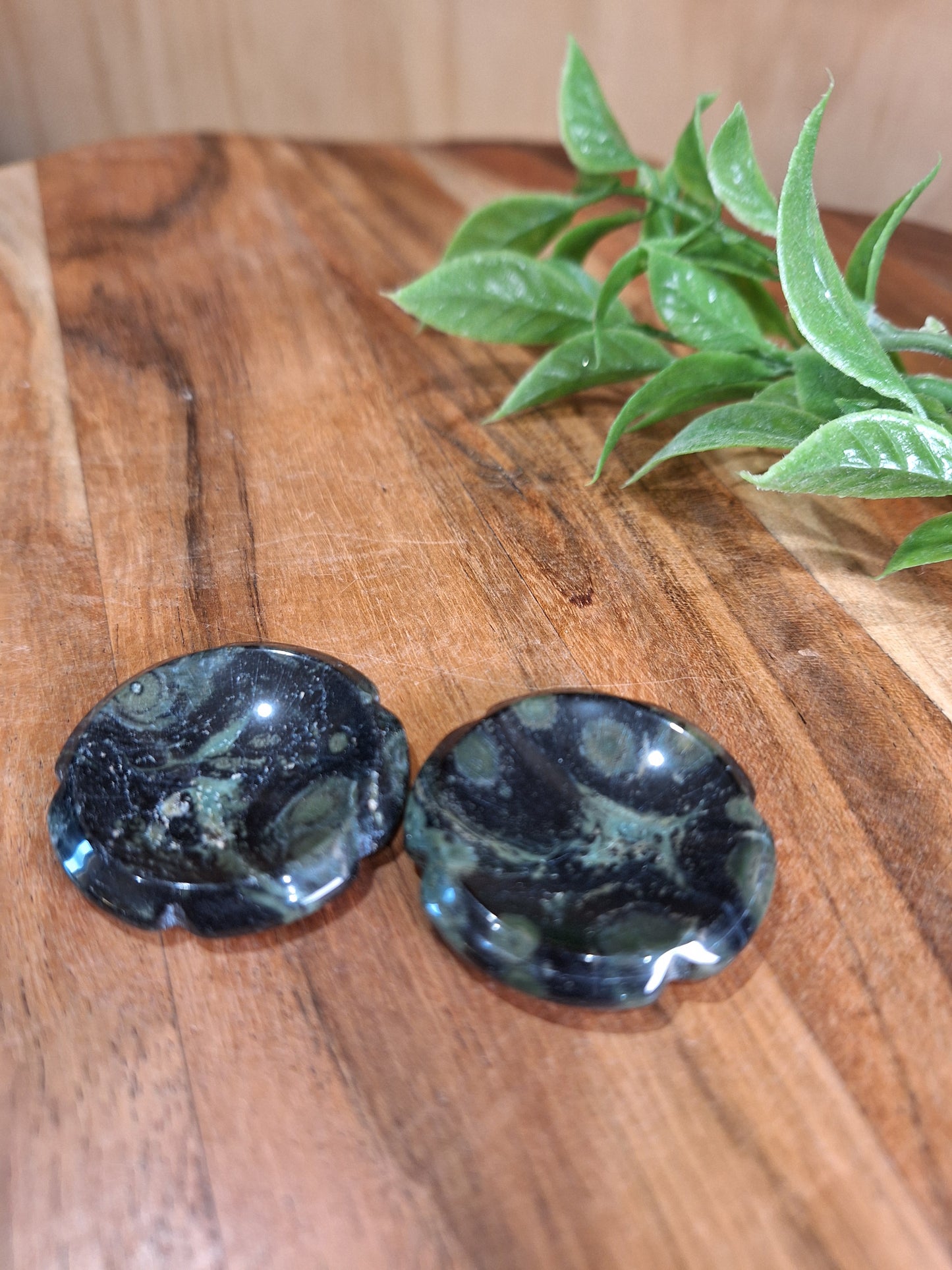 MINI BOWLS THAT COULD BE USED FOR SPHERE HOLDERS OR WORRY STONES