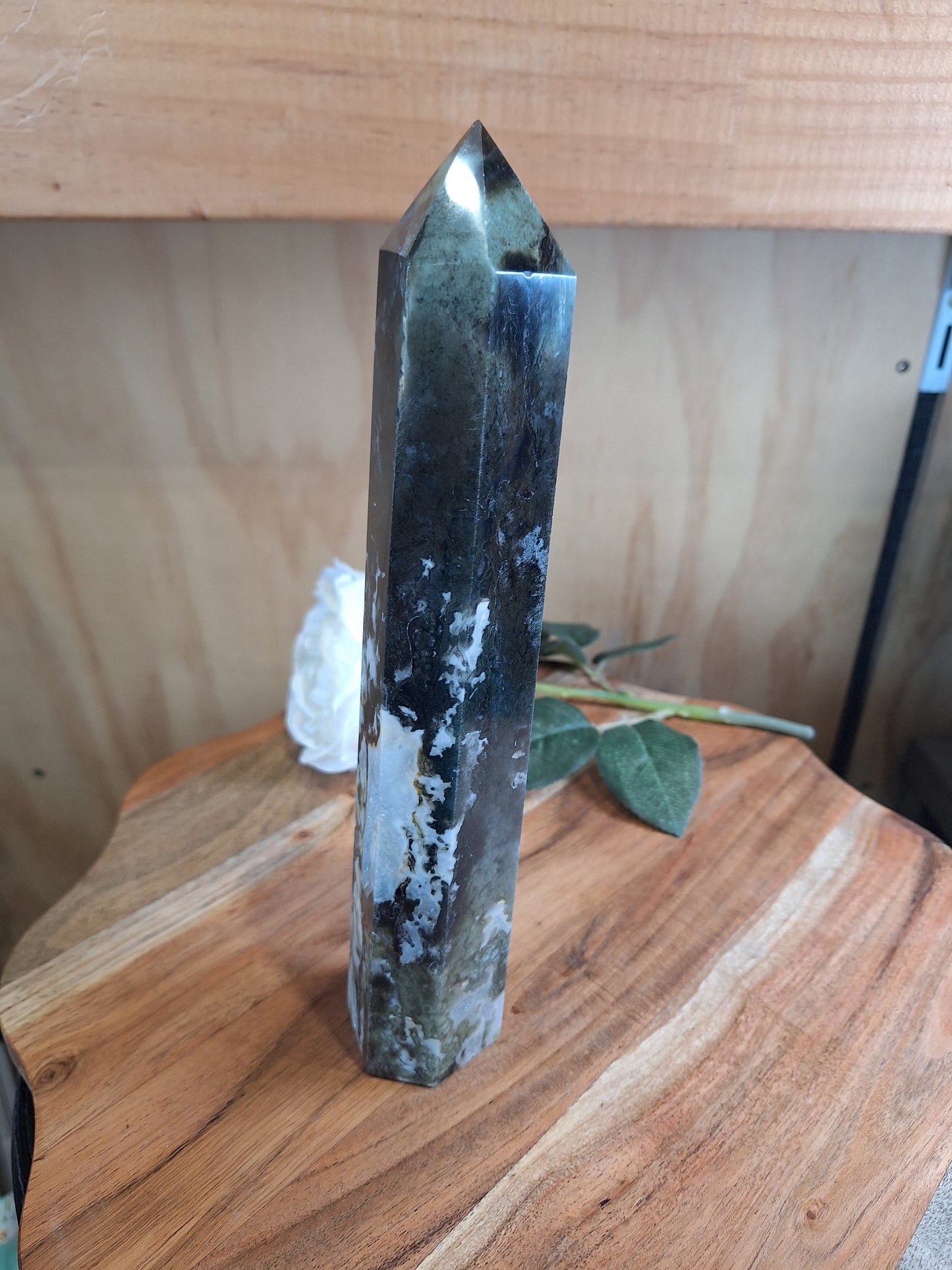 AGATE MOSS TOWER