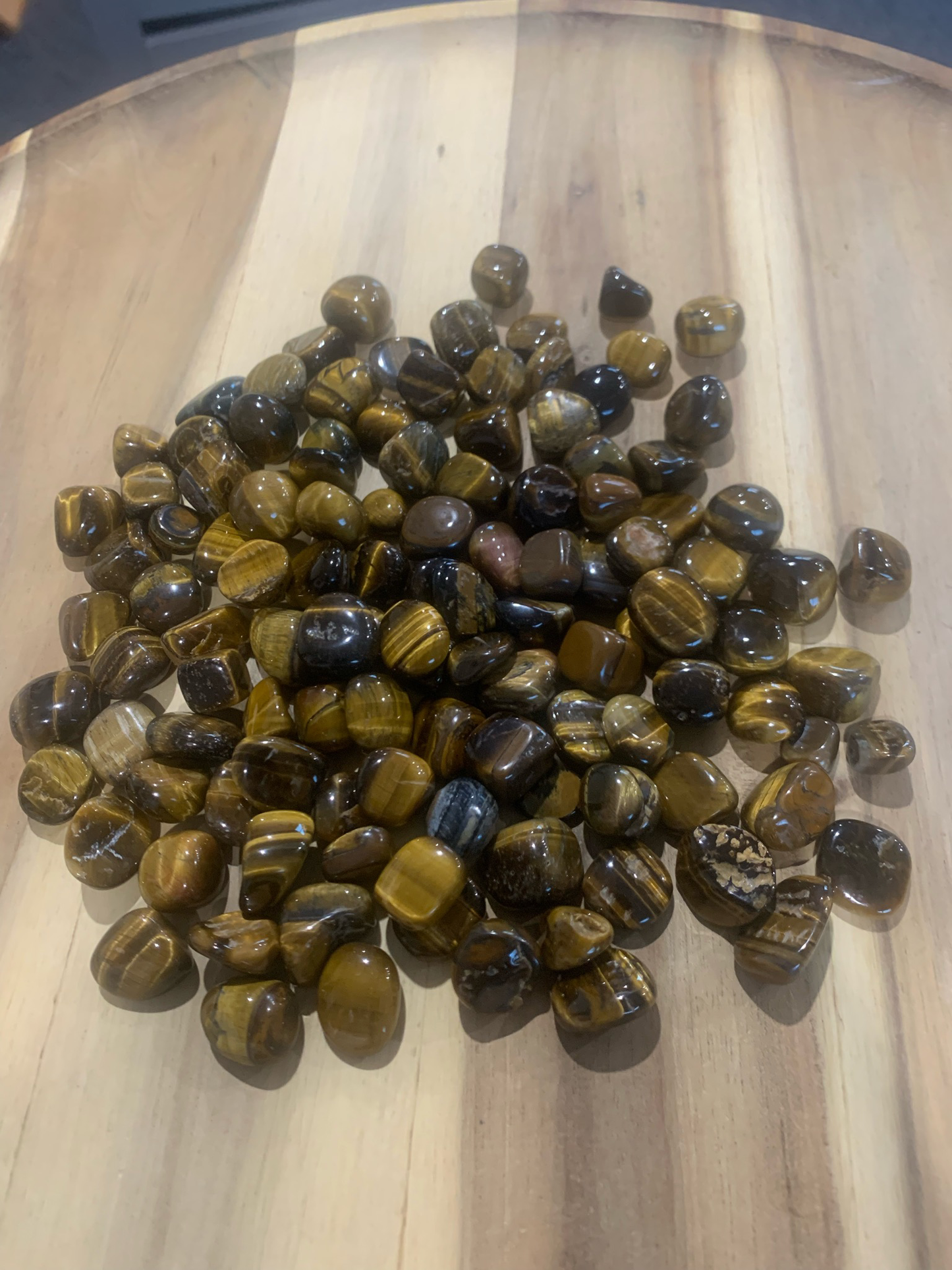 TIGERS EYE TUMBLES